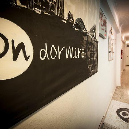 Hostal On Dormire Walencja Zewnętrze zdjęcie