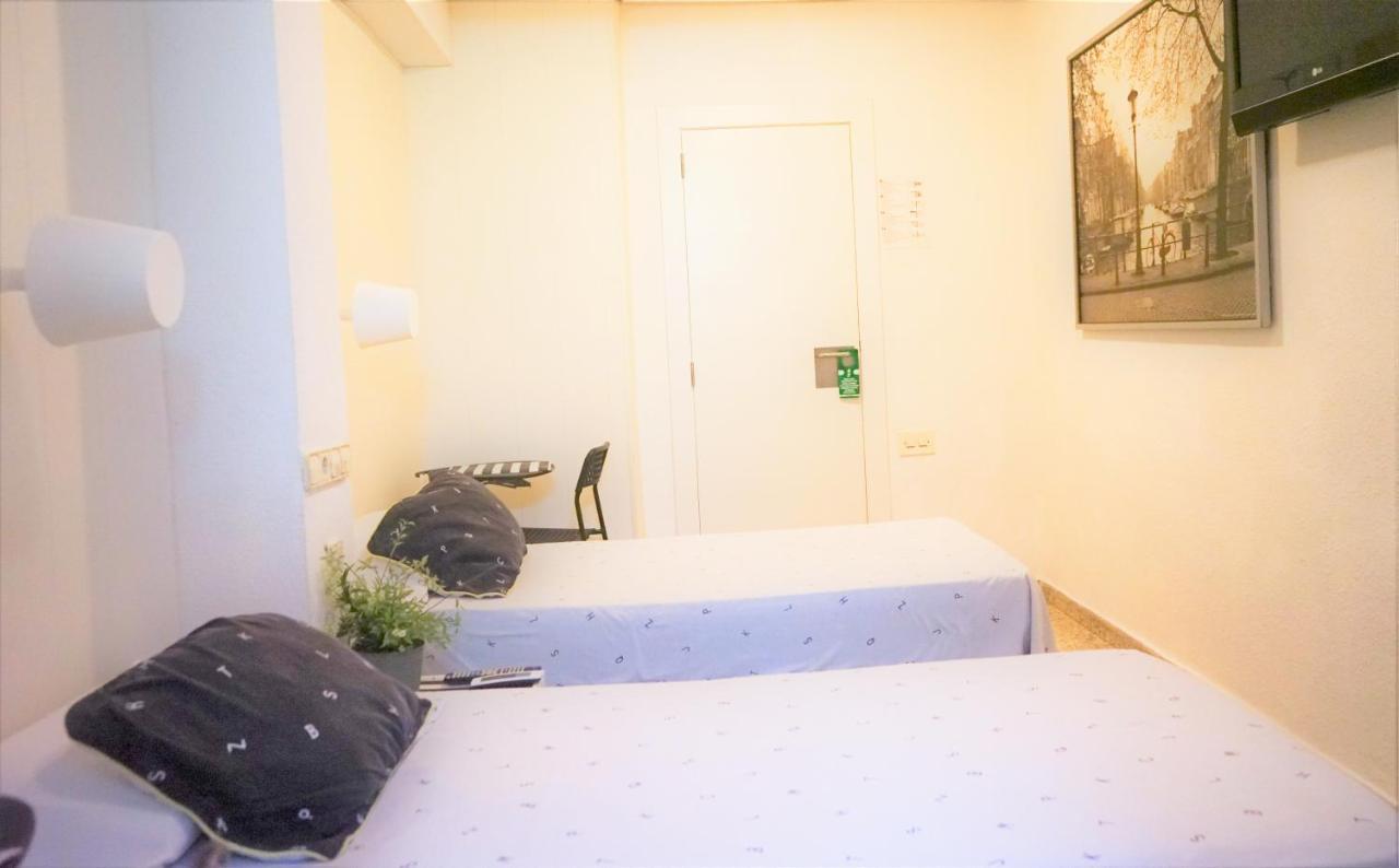 Hostal On Dormire Walencja Zewnętrze zdjęcie